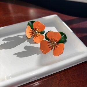 Tahitian Sarah Coventry Flower clip-on earrings from